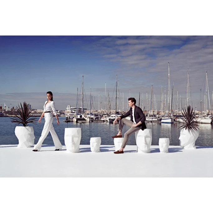 Vondom ADAN Tisch - 68x49x70 Cm - Stahlgrau 2 Vondom ADAN Tisch - 68x49x70 Cm - Stahlgrau – Bild 2