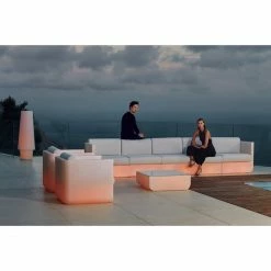 Vondom ULM Tisch - 82x82x28 Cm - Rot 8 Vondom ULM Tisch - 82x82x28 Cm - Rot -Lambert-shop unnamed file 1279