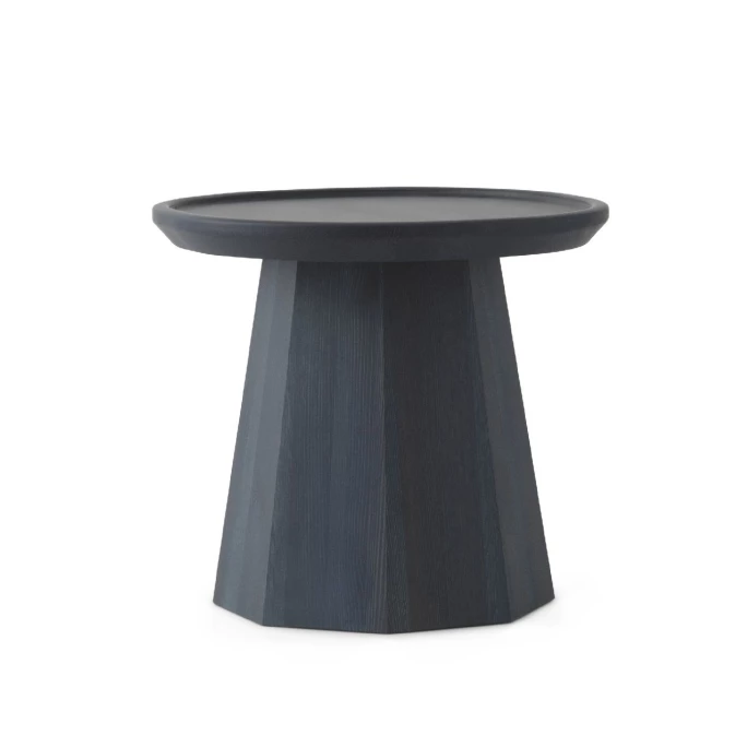 Normann Copenhagen Pine Beistelltisch - Höhe 40,6 cm - Ø 45 cm - Dark Blue Normann Copenhagen Pine Beistelltisch - Höhe 40,6 Cm - Ø 45 Cm - Dark Blue -Lambert-shop unnamed file 1724