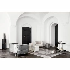 Kristina Dam Studio Pedestal Podesttisch - 28x28x102 Cm - Black -Lambert-shop unnamed file 1941