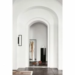 Kristina Dam Studio Pedestal Podesttisch - 28x28x102 Cm - Black -Lambert-shop unnamed file 1942